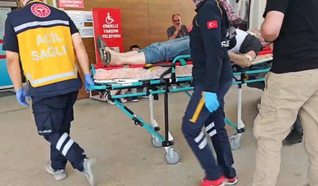 İnegöl’de Otomobil ile Motosiklet Çarpıştı: 1 Yaralı