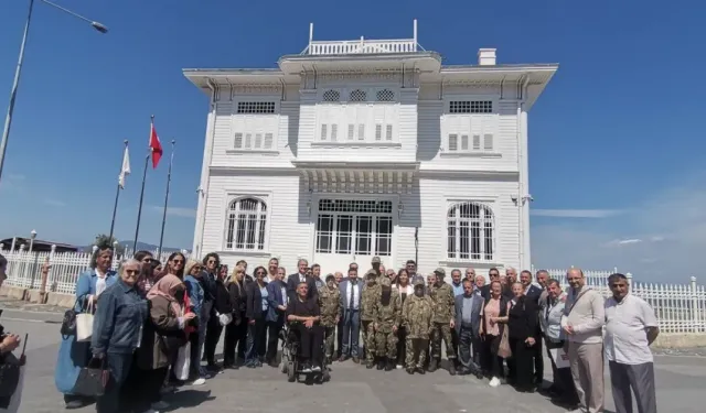 Mudanya’da Temsili Asker Eğlencesi Coşkuyla Gerçekleşti: Engelli Gençler Yemin Etti
