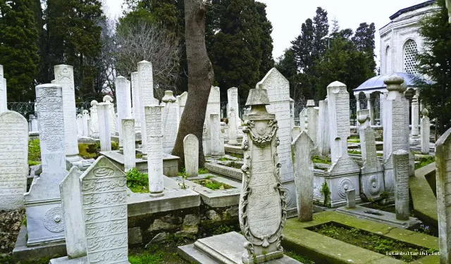 Okunan Kur’an ve Yapılan Hayır Ölüye Ulaşır mı? İşte Diyanet'in Cevabı!