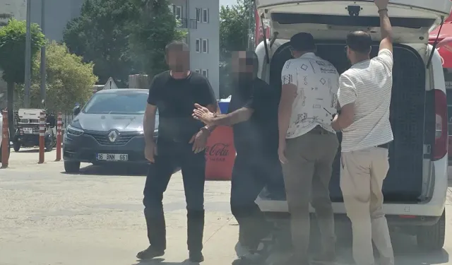Kesinleşmiş Hapis Cezası Olan 2 Kişi İnegöl'de Tutuklandı