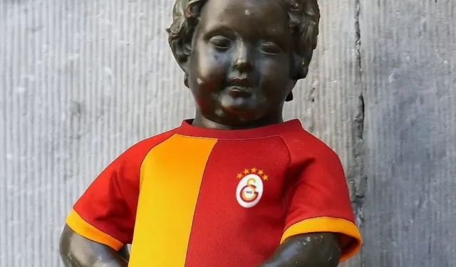 Manneken Pis İlk Kez Türk Forması Giyecek: Galatasaray’ın 5 Yıldızlı Forması Brüksel’de Sergilenecek