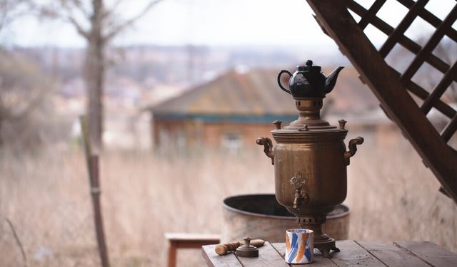 Semaver Ne Demek? Semaveri Kim Buldu? Semaverde Çay Nasıl Demlenir?