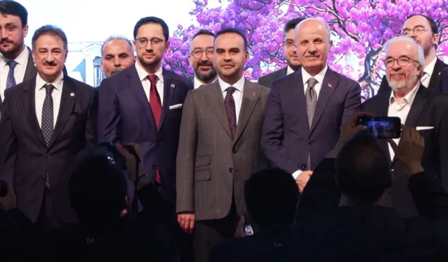 Bakan Kacır: Türkiye’de yıllık 16 milyar dolarlık AR-GE yapılıyor