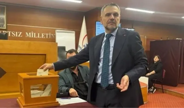 İbrahim Akın kimdir? İbrahim Akın kaç yaşında ve nereli? İbrahim Akın hangi partiden?