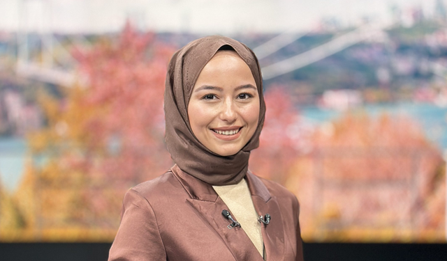 İrem Oturaklıoğlu Kaya Kimdir, Nerelidir, Kaç Yaşında? Ne İş Yapıyor, Hangi Kitapları Yazdı?