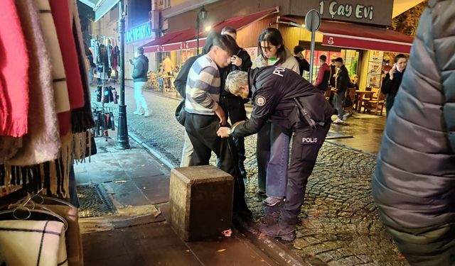 Eskişehir’in Merkezinde Gençler Arasında Kavga: 1 Yaralı