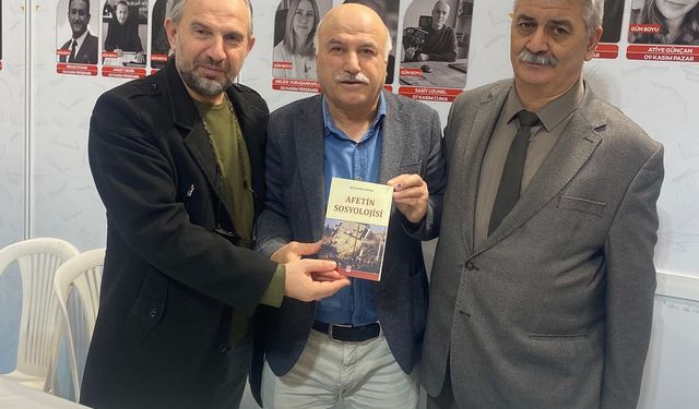“Afetin Sosyolojisi” Kitabını Yazdı