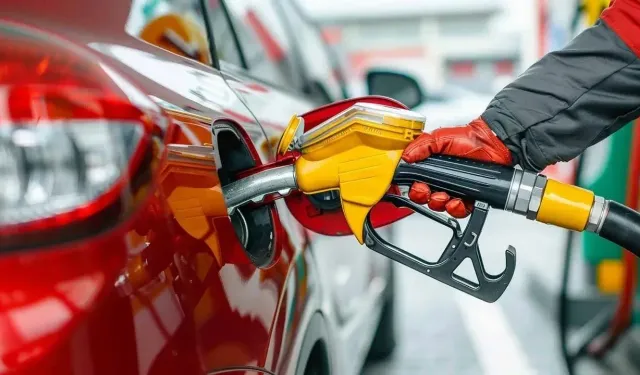 Motorine indirim geldi: İşte en son akaryakıt fiyatları