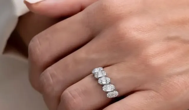 Aşkınızı Taçlandıracak Tektaş Pırlantalar D Diamond’da