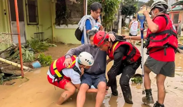 Filipinler’de Kalmaegi Tayfunu 26 can aldı