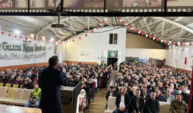 “Şehirlerimizi Aydınlatmak İçin Medine Olmalıyız”