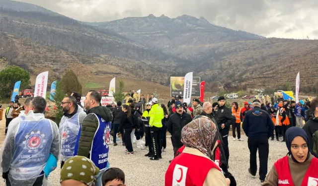 Karahıdır’da Milli Ağaçlandırma Günü’nde Yeşil Vatan seferberliği