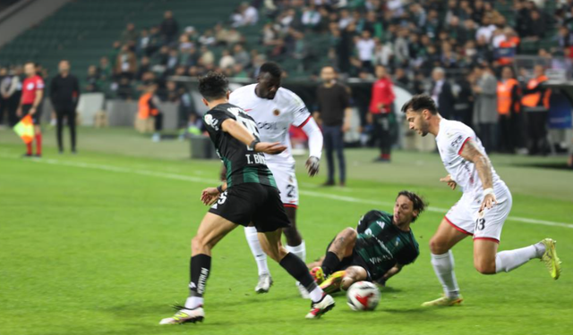 Kocaelispor - Gençlerbirliği Maçı Özeti