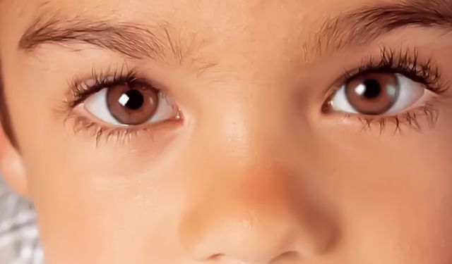 MIT’den Şaşırtan Gelişme! Göz Tembelliği Tedavisinde “Retinayı Sıfırlama” Dönemi Başlıyor