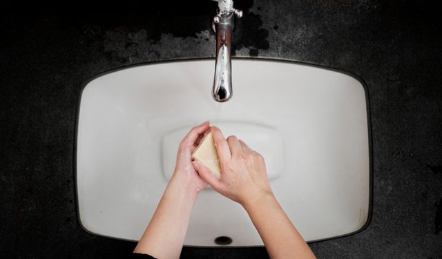 4 Mezhebe Göre Abdesti Bozan ve Bozmayan Durumlar Nelerdir?