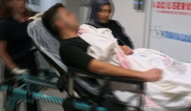 Aksaray’da 14 Yaşındaki Çocuk Sokak Ortasında Bıçaklandı