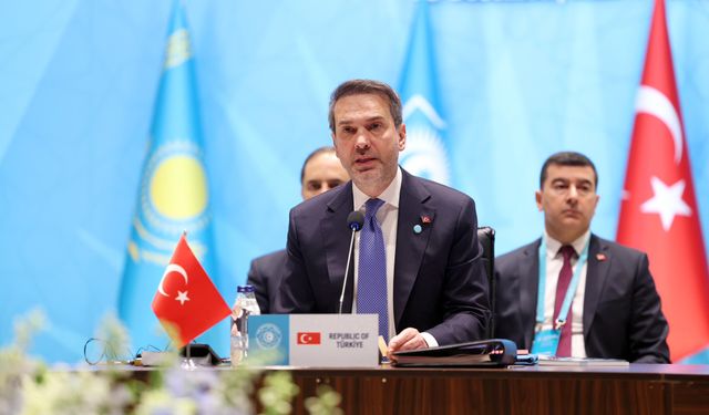 Bakan Bayraktar: Türkiye'nin Yenilenebilir Enerji Kurulu Gücü 75 Bin Megavatı Aştı