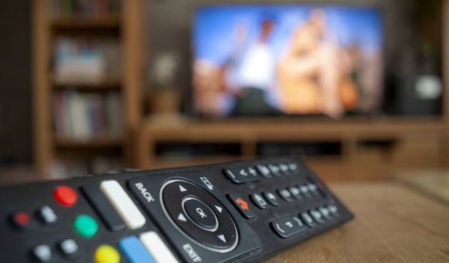 Bugün Hangi Diziler ve Filmler Var? 3 Aralık Çarşamba TV Yayın Akışı