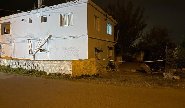 Öldürdüğü eşini evinin banyosuna gömdü