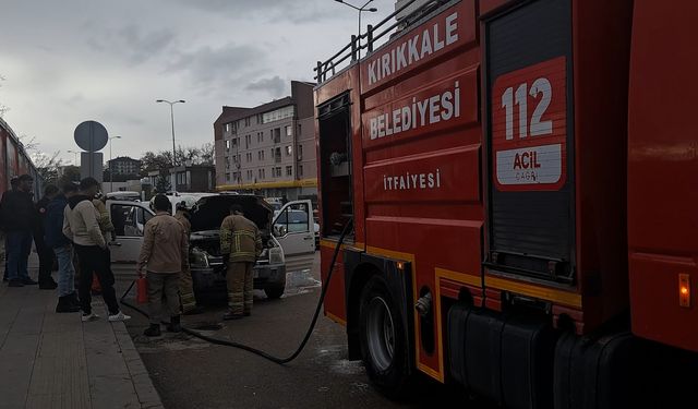Kırıkkale’de Seyir Halindeki Araçta Motor Yangını