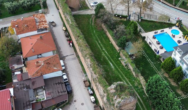 Papa’nın Ziyareti Sonrası Sit Alanı Arsaları Değer Kazandı