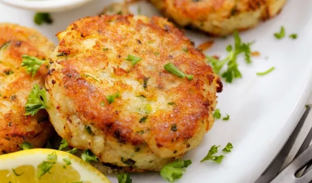 Patates Köftesi (Kıbrıs Köftesi) Evde Nasıl Hazırlanır, Lezzetiyle Sofraları Şenlendiren Tarif Nedir?