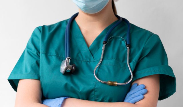 Rüyada Hemşire Görmek Ne Demek? Rüyada Hasta Bakıcı Ne Anlama Gelir? Dini Rüya Tabirleri
