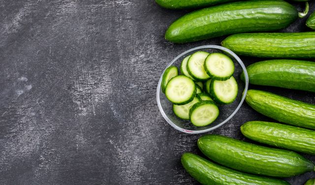 Rüyada Hıyar Görmek Ne Anlama Gelir? Rüyada Salatalık Ne Demek? Diyanet, Nablusi ve İslam Âlimlerinin Yorumu