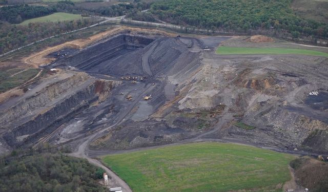 Atıl Kömür Madeni Güneş Santraline Dönüştü! 30 Bin Eve Temiz Elektrik Sağlıyor