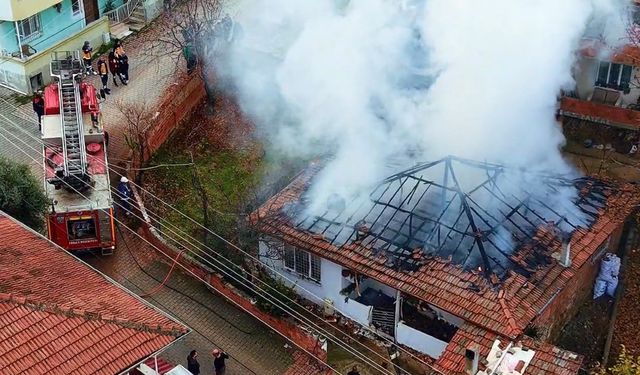 Tokat’ta Elektrik Kontağı Felakete Yol Açtı! Ev Küle Döndü