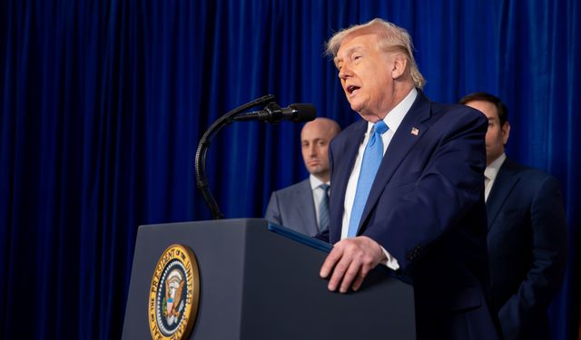 Trump: Venezuela’da güvenli geçiş sağlanana kadar ülkeyi biz yöneteceğiz