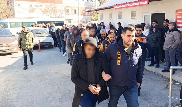 Şanlıurfa’da dev yasa dışı bahis operasyonu: 28 zanlı adliyeye sevk edildi