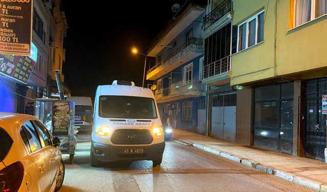 Yalnız yaşayan adam evinde ölü bulundu