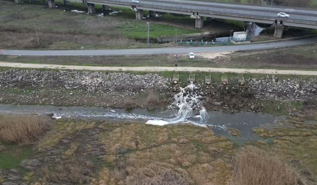 İSKİ, içme suyu kaynağı olan Büyükçekmece Barajı'na atık su akıttı