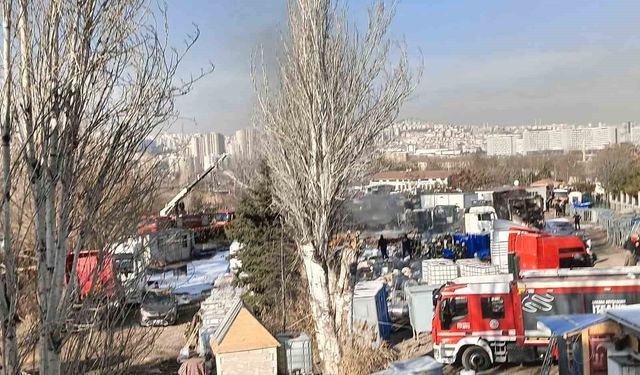 Ankara’da Alkol Yüklü Tırlar Alev Alev Yandı!