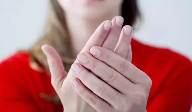 Ellerin Sürekli Soğuk Olması Ne Anlama Gelir?