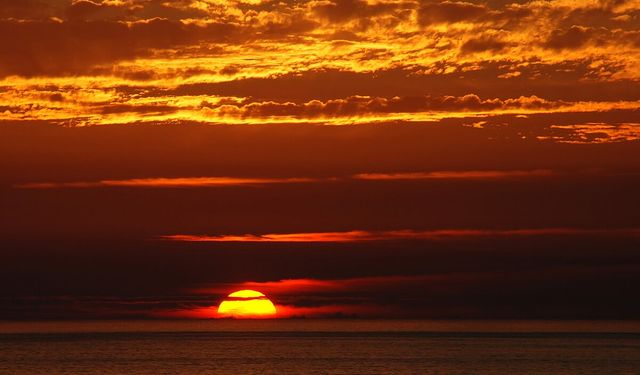 Güneş Neden Batarken Kırmızı Görünür?