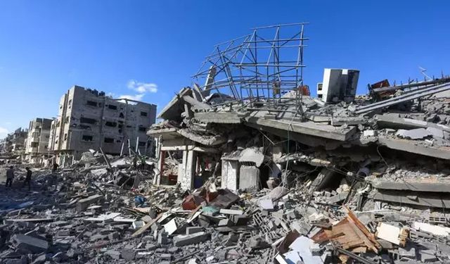 İsrail, Gazze’de Faaliyet Gösteren 37 Uluslararası Yardım Kuruluşunun Lisansını İptal Ediyor