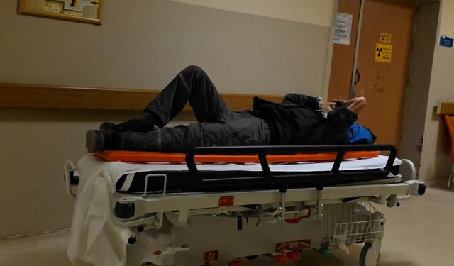 İnegöl OSB’de İş Kazası! Tırdan Düşen İşçi Ağır Yaralandı