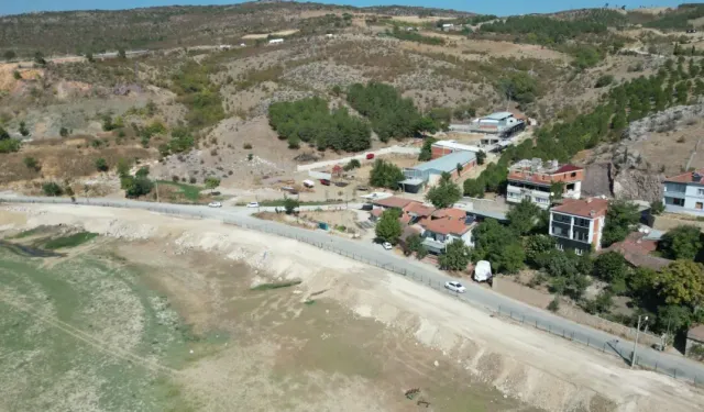 İnegöl'de 2 bin 894 Metrekarelik Bağ İcradan Satışa Çıktı