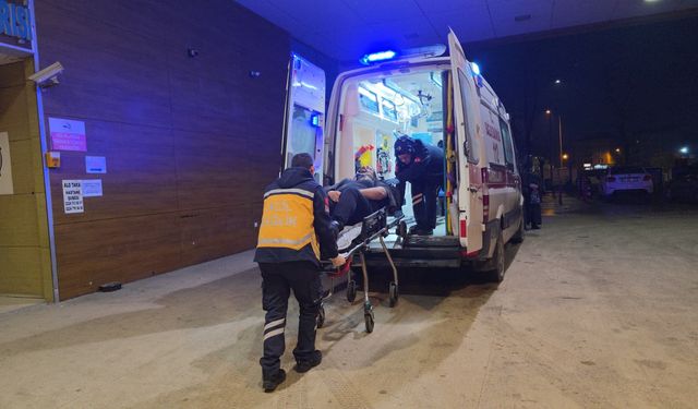 İnegöl’de iki otomobil çarpıştı: 1 yaralı