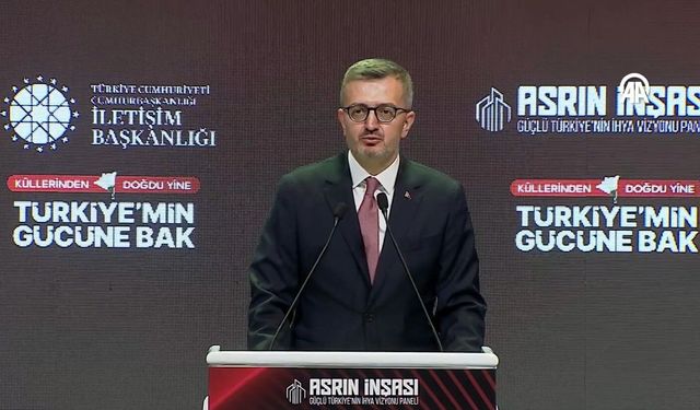 Bakan Kurum: “Asrın felaketi siyasi kavgaların değil, birlik ve inşa sürecinin konusudur”