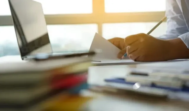 AUZEF kayıt yenileme için sisteme giren öğrencilere büyük şok! Harç ücretlerini görenler gözlerine inanamadı