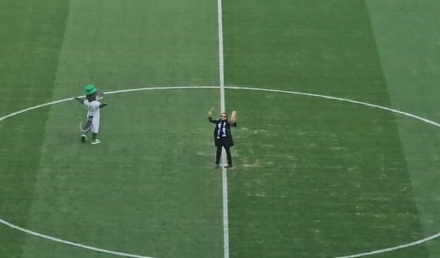 Bursaspor-Kırklarelispor maçı öncesi  "Cendere" şovu!