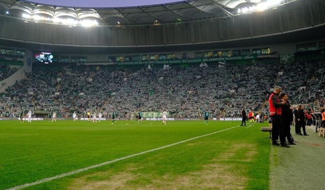 Enes Çelik’ten taraftara ve Gökhan Kırdar’a teşekkür!