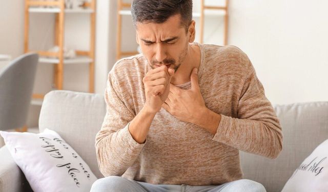 Geçmeyen Öksürük Neden Olur? Hangi Durumlarda Doktora Gidilmeli?