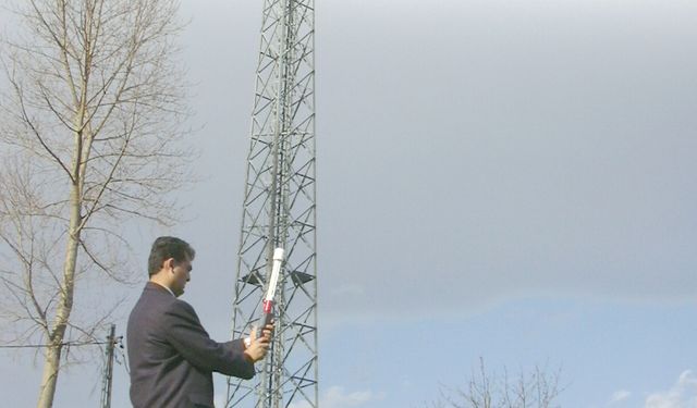 İnegöl’de Baz İstasyonları İçin Tarihi Karar, Çevre Gönüllüsü Hemşire Davayı Kazandı