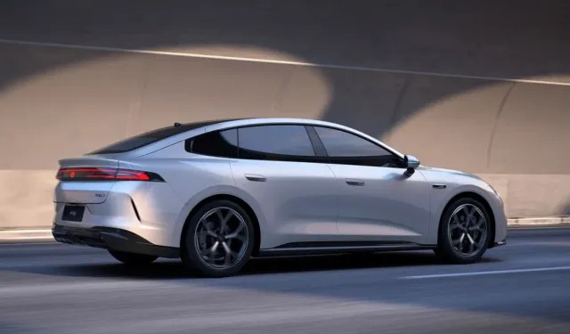 Otomotivde Tarihi Adım! Sodyum Bataryalı İlk Seri Üretim Otomobil Sahneye Çıktı, Dengeler Değişiyor Mu?