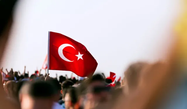 Türklerin en yoğun yaşadığı ülkeler açıklandı