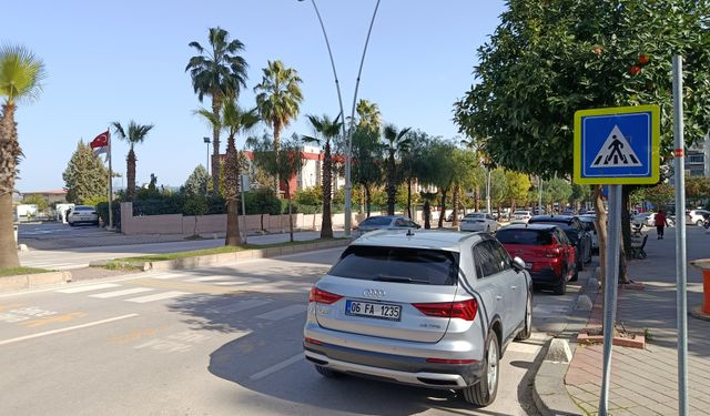 Yaya geçidinde çarpıp kaçtı! 17 aylık Mahmut bebek hayatını kaybetti